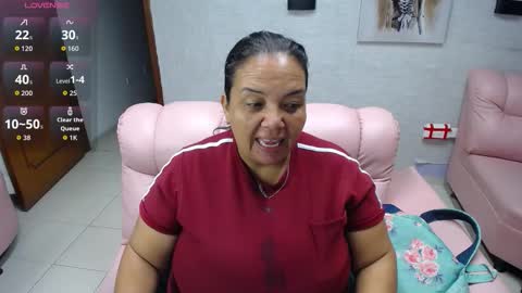 Snapshot of misspenelopenipples chatting on October 20, 2025, 11:43 am Penelope online show from October 20, 2025, 11:43 am