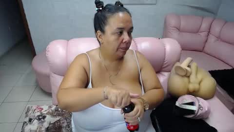 Snapshot of misspenelopenipples chatting on November 12, 2025, 11:54 am Penelope online show from November 12, 2025, 11:54 am