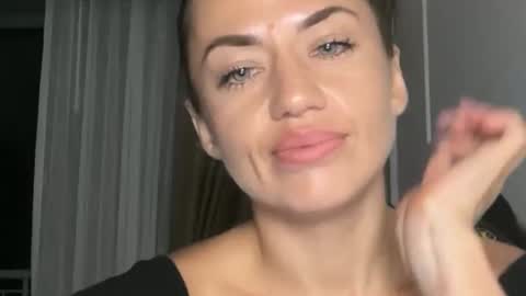 missroriann online show from May 23, 2026, 5:28 pm