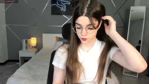 misss_evelyne online show from January 13, 2026, 8:08 am