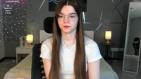 misss_evelyne online show from February 7, 2026, 1:20 am