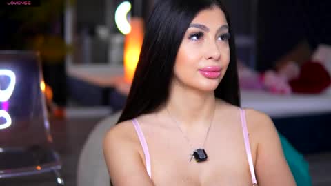 Snapshot of misss_megann chatting on April 30, 2026, 8:20 am Megann online show from April 30, 2026, 8:20 am