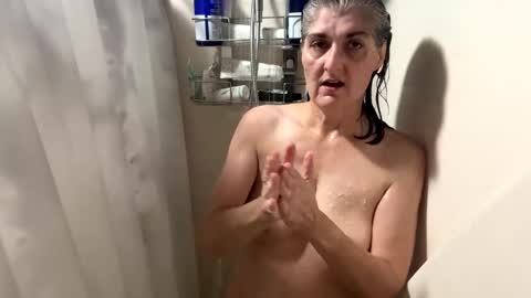 Snapshot of missspooky chatting on February 13, 2025, 12:00 pm Miss Spooky Silverstacker online show from February 13, 2025, 12:00 pm