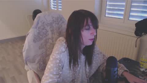 missthon online show from December 13, 2024, 1:55 pm
