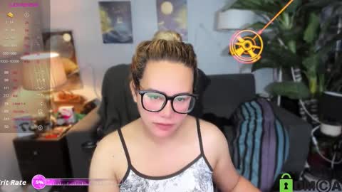 Snapshot of misstressheavenly chatting on November 7, 2025, 1:33 pm Amanda . online show from November 7, 2025, 1:33 pm