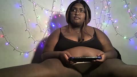 Snapshot of misstrezzkristina chatting on February 27, 2025, 4:09 am Misstrezzkristina online show from February 27, 2025, 4:09 am