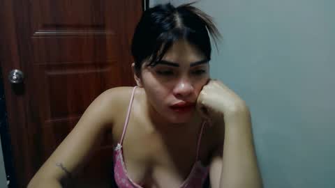 Snapshot of missunknownxoxo chatting on May 12, 2026, 1:36 am sofia online show from May 12, 2026, 1:36 am