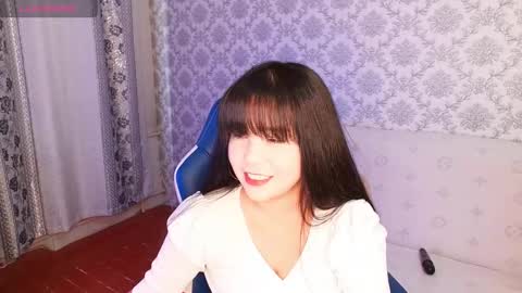 Val online show from October 6, 2025, 5:16 am