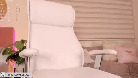 Valeria Davila online show from January 17, 2025, 4:39 am