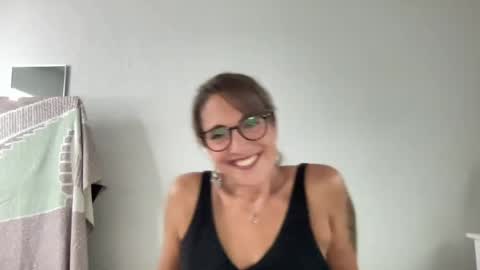 Snapshot of missveronicajaymes chatting on June 17, 2026, 10:54 pm Miss Veronica Jaymes online show from June 17, 2026, 10:54 pm
