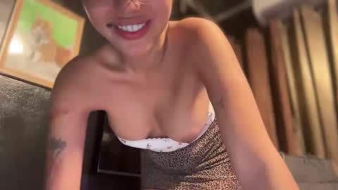 Snapshot of missxolga chatting on January 9, 2025, 10:20 pm Divine Olga online show from January 9, 2025, 10:20 pm