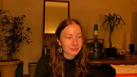 Zlata online show from September 25, 2025, 7:39 pm