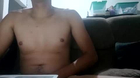 Snapshot of mista00 chatting on February 9, 2025, 6:33 am mista00 online show from February 9, 2025, 6:33 am