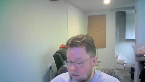 Mr. Happy online show from February 16, 2026, 9:55 pm