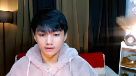 Snapshot of mister_officer chatting on December 9, 2024, 12:40 pm SAINT SACHI will make your day online show from December 9, 2024, 12:40 pm