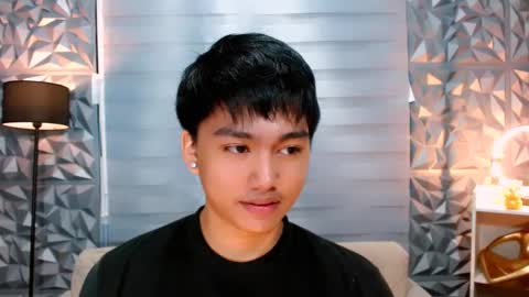 Snapshot of mister_officer chatting on January 17, 2025, 11:38 am SAINT SACHI will make your day online show from January 17, 2025, 11:38 am