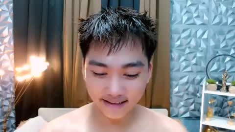 Snapshot of mister_officer chatting on September 25, 2025, 9:13 am SAINT SACHI will make your day online show from September 25, 2025, 9:13 am