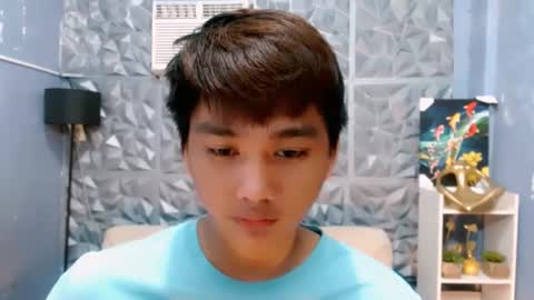 Snapshot of mister_officer chatting on November 6, 2025, 4:13 am SAINT SACHI will make your day online show from November 6, 2025, 4:13 am