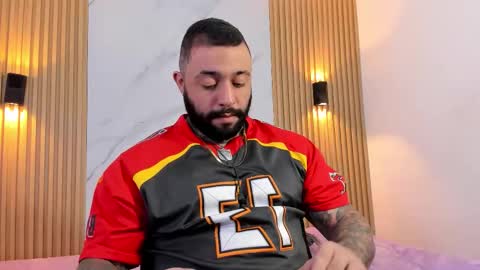 Snapshot of mister_venom chatting on January 8, 2026, 7:27 pm venom online show from January 8, 2026, 7:27 pm