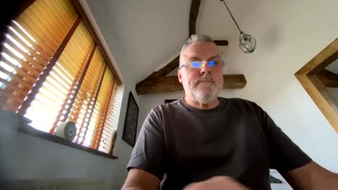 Misterblivs online show from February 19, 2025, 2:34 pm