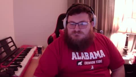 Snapshot of mistermac935 chatting on December 20, 2024, 7:01 am mistermac935 online show from December 20, 2024, 7:01 am