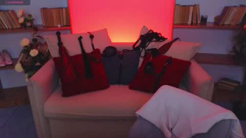 Snapshot of mistress__marcelline chatting on November 8, 2025, 9:42 am Marcelline online show from November 8, 2025, 9:42 am