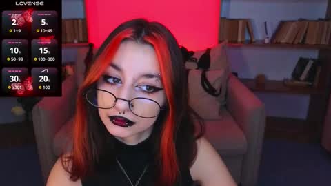 Snapshot of mistress__marcelline chatting on December 5, 2025, 9:51 am Marcelline online show from December 5, 2025, 9:51 am