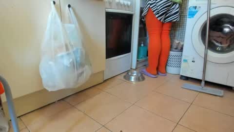 mistress_adel online show from April 19, 2026, 7:29 am