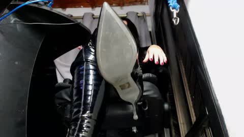 Snapshot of mistressanna_ chatting on April 24, 2026, 12:57 am Mistress Anna Alves online show from April 24, 2026, 12:57 am