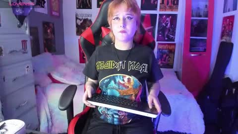 mistresscrowley_999 online show from October 30, 2025, 8:38 am