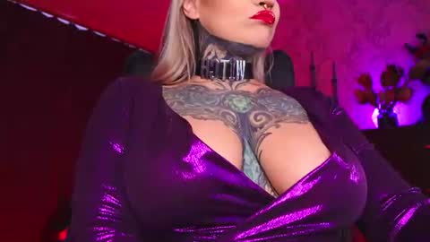 MistressDarkStar online show from August 8, 2026, 4:09 pm