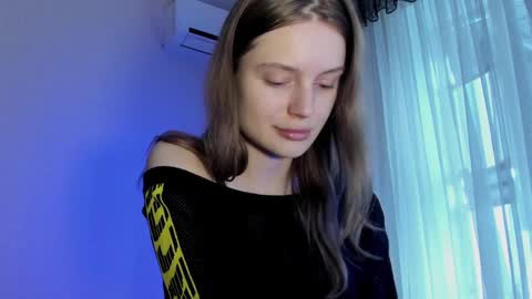 mistresselizy online show from February 17, 2025, 1:10 pm