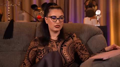 Mistress Kelly online show from January 10, 2026, 2:30 pm