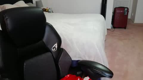 Becca online show from February 24, 2026, 8:18 pm