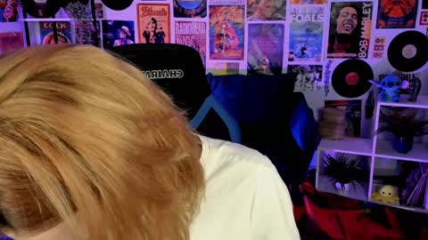 Snapshot of mistybarnes chatting on December 28, 2024, 5:35 pm MistyBarnes NONUDE MODEL online show from December 28, 2024, 5:35 pm