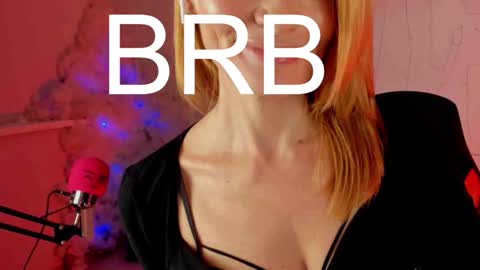 Snapshot of mistybarnes chatting on January 11, 2025, 1:32 pm MistyBarnes NONUDE MODEL online show from January 11, 2025, 1:32 pm