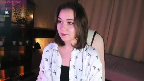 mistylovia online show from November 23, 2025, 9:31 am