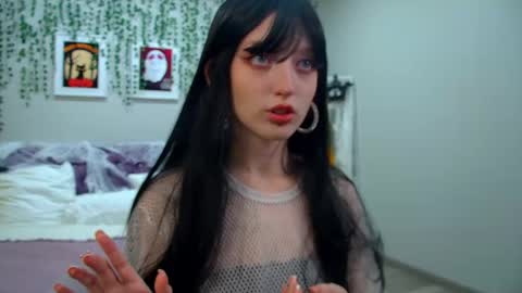 Misty online show from November 4, 2025, 6:23 am