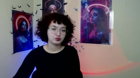 Aria online show from October 19, 2025, 12:17 pm