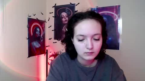 Aria online show from November 4, 2025, 7:07 am