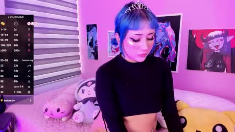 Snapshot of miwaviolet chatting on February 17, 2025, 10:14 pm Miwa Violet online show from February 17, 2025, 10:14 pm