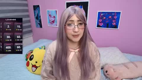 Snapshot of miwaviolet chatting on November 2, 2025, 2:25 am Miwa Violet online show from November 2, 2025, 2:25 am