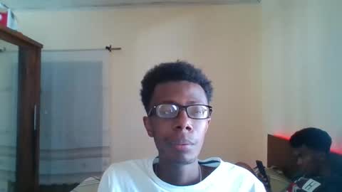 mixedboy_sexy online show from October 8, 2025, 9:07 am