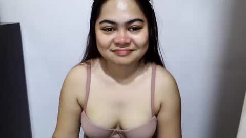 Cutiepie online show from June 1, 2026, 5:31 am
