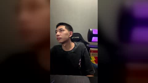 mizukix300 online show from March 28, 2026, 10:59 am