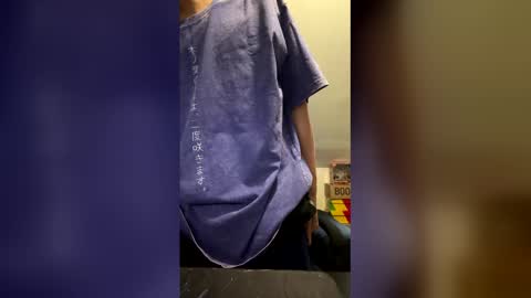 mizukix300 online show from March 31, 2026, 7:25 pm