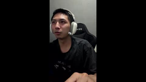 Snapshot of mizukix300 chatting on June 7, 2026, 3:21 am mizukix300 online show from June 7, 2026, 3:21 am