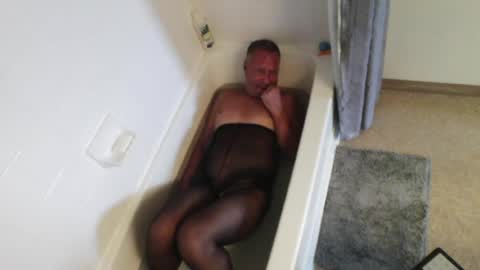 Snapshot of mjeffrey460699861 chatting on June 28, 2026, 1:17 pm mjeffrey460699861 online show from June 28, 2026, 1:17 pm