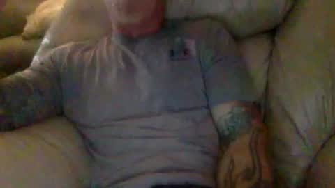 Snapshot of mjg175 chatting on June 26, 2026, 2:54 pm SexyRed online show from June 26, 2026, 2:54 pm