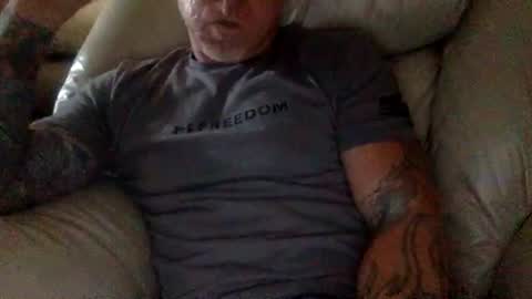Snapshot of mjg175 chatting on July 21, 2026, 8:55 pm SexyRed online show from July 21, 2026, 8:55 pm
